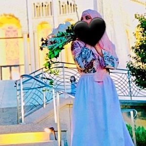 Meet your Posher, Roziyah